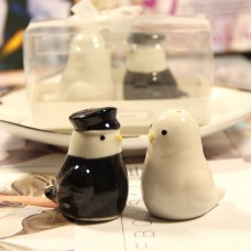 Ceramic Penguin Design Salt & Pepper Shakers